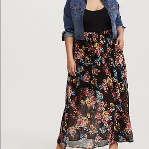 Torrid Floral maxi dress